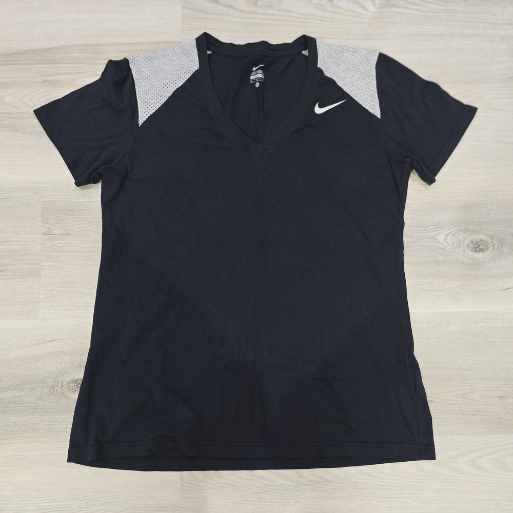Nike Womens Black V-Neck T-Shirt with Gray Accents Size XL